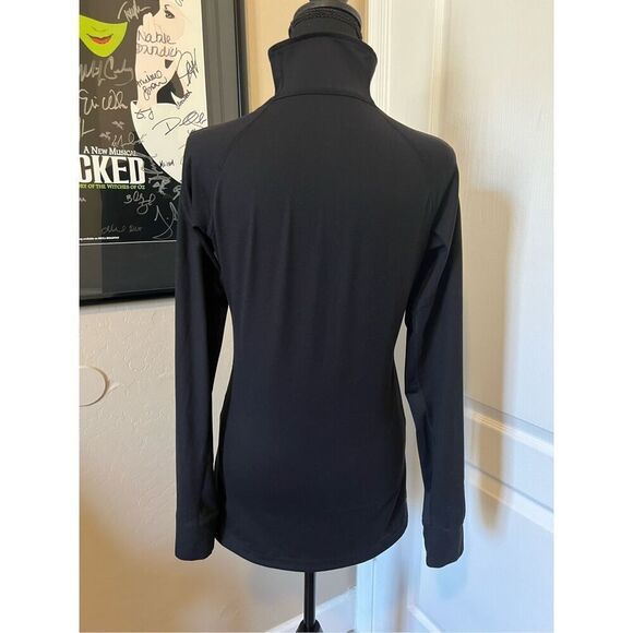 Black Adidas half zip top - Picture 2 of 5